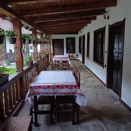 Casuta Din Valea Regilor Villa Gradistea de Munte Exterior foto